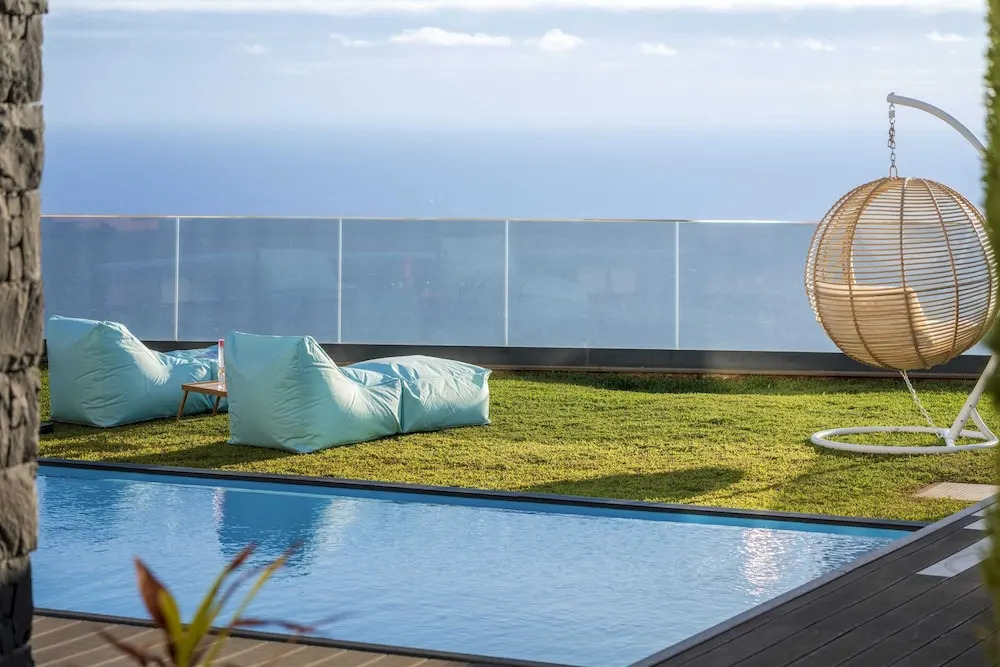 With Pool and Superb sea View - Villa Candelária
