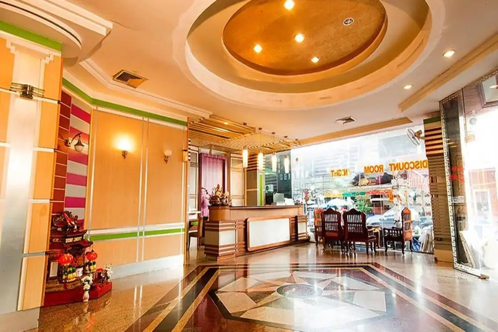 Satit Hotel