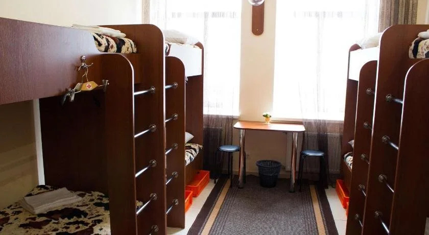 VIN-HOSTEL