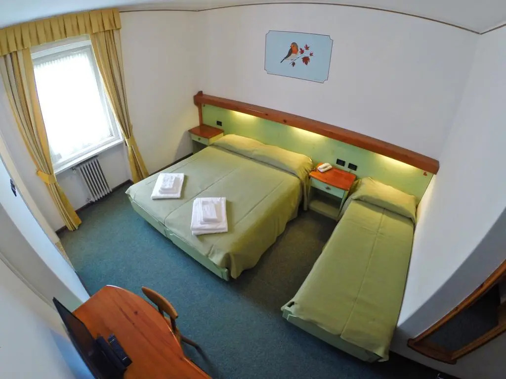 Hotel Sayonara