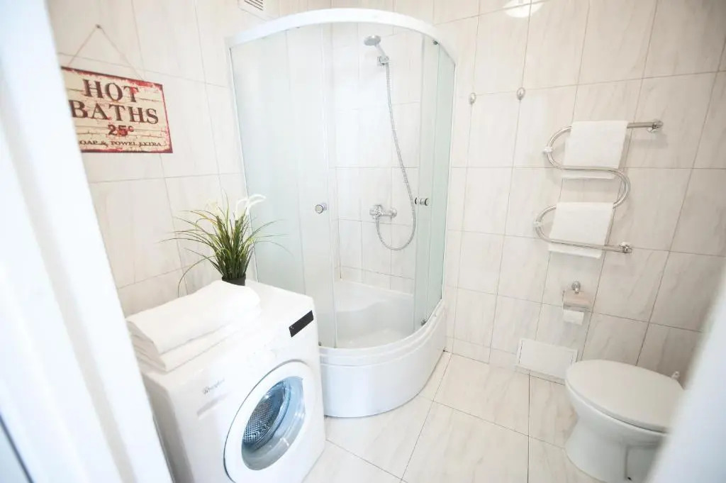 V 12 -Terrace + 3 rooms apartment Vilnius Old Town