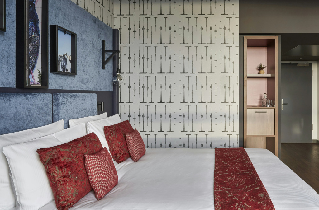 Hotel Indigo Berlin - East Side Gallery by IHG