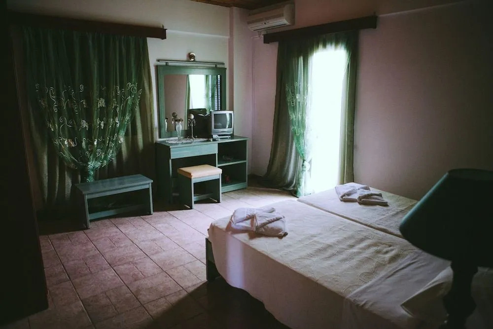 Vigla Village Hotel Apartment Resort