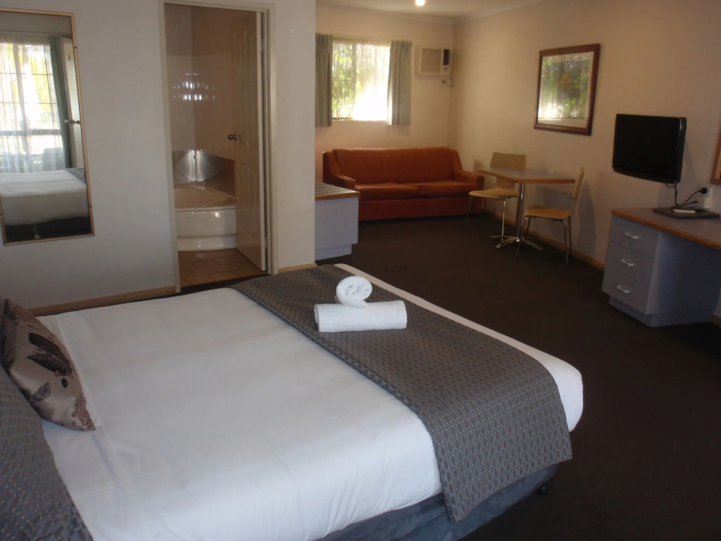 CAPRICORN MOTOR inn
