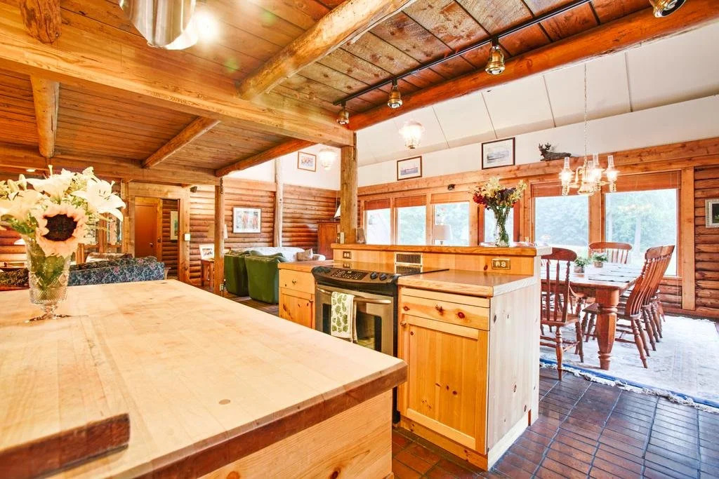 Harbor Creek Lodge