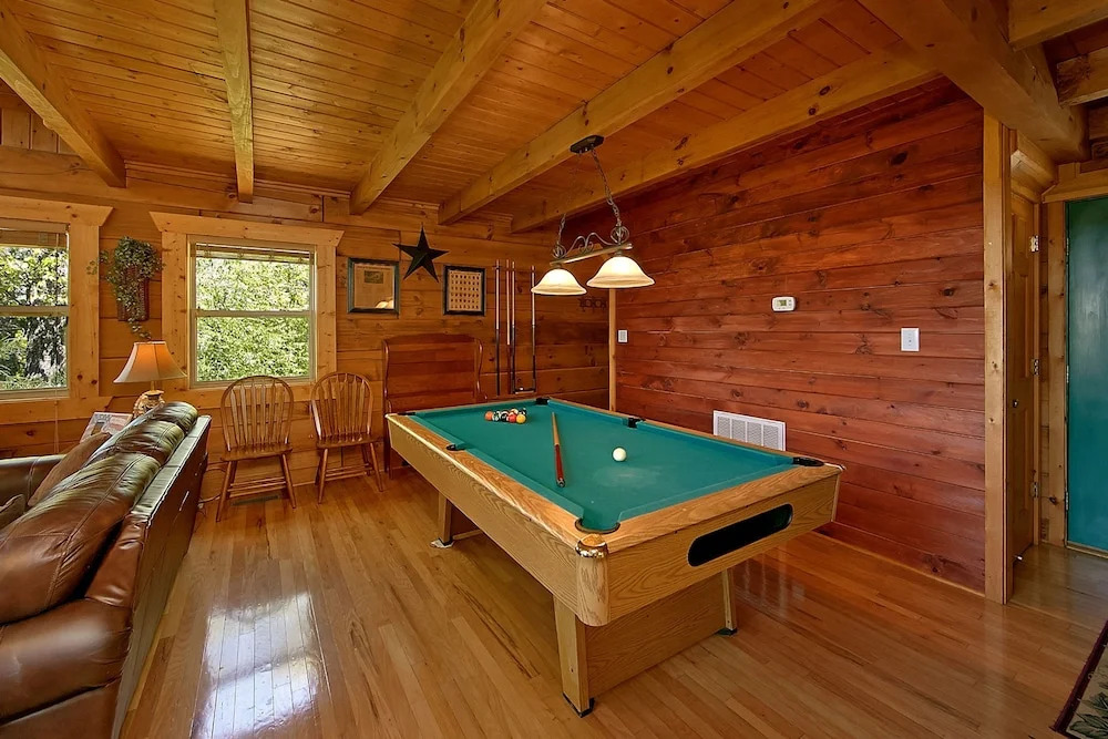 American Dream 142 - One Bedroom Cabin