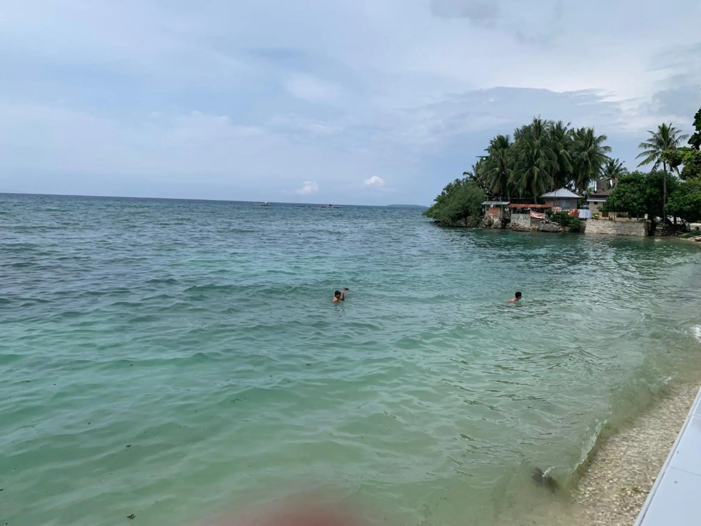 LUNA OSLOB TRAVELLERS INN - Beach Front