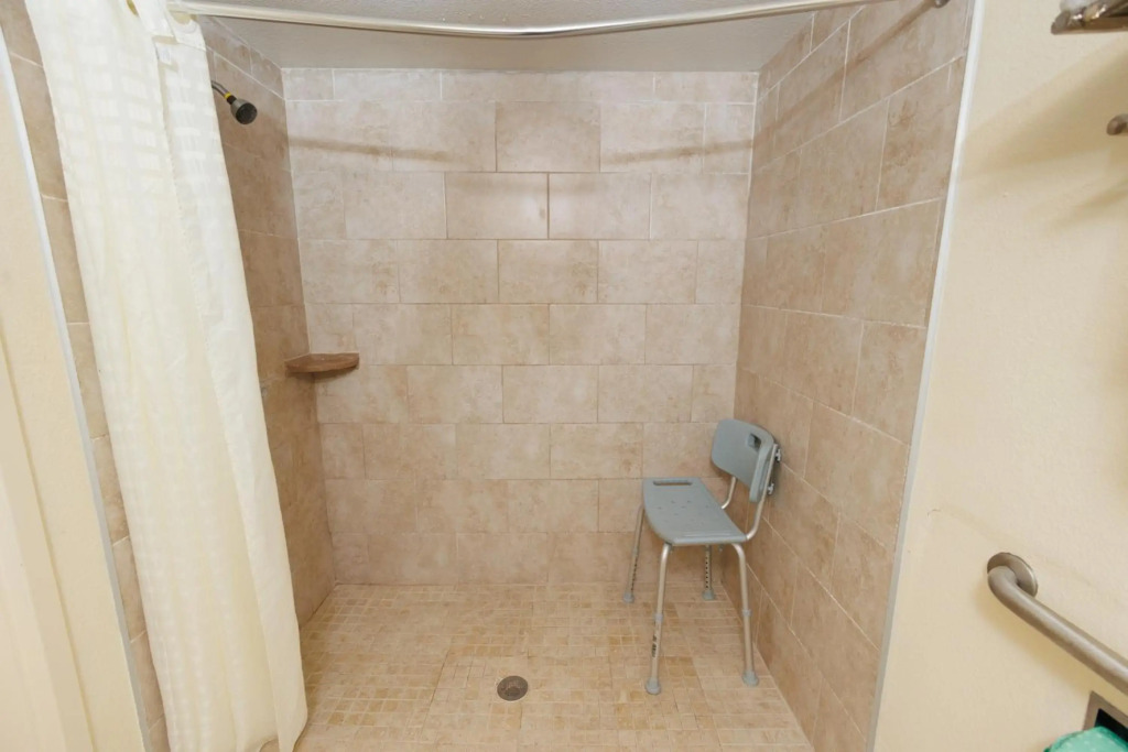 Garnet Inn & Suites, Orlando