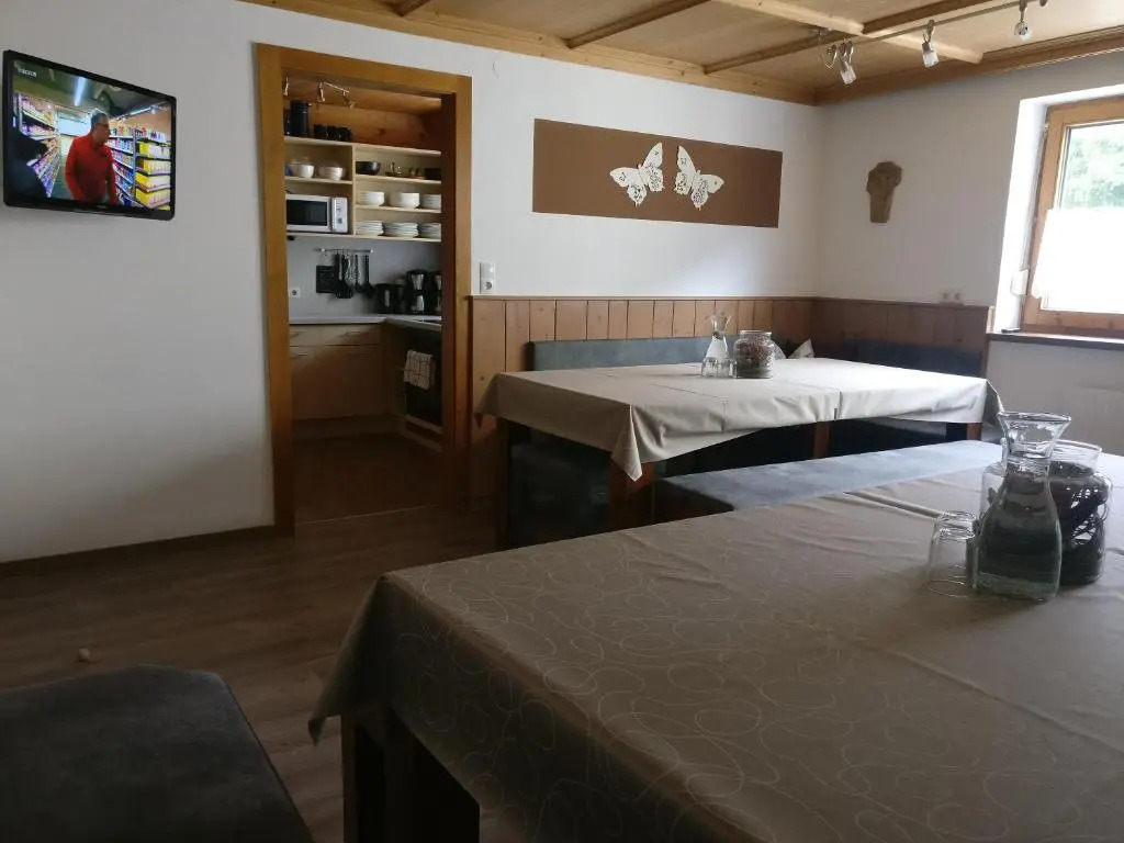 Appartement Catrin mit Sauna und E-Ladestation im Ski- und Wandergebiet Hochzillertal
