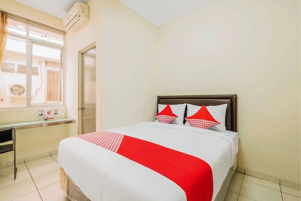 Micasa Residence by OYO Rooms