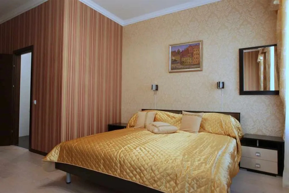 Apartmenti na Sennoy