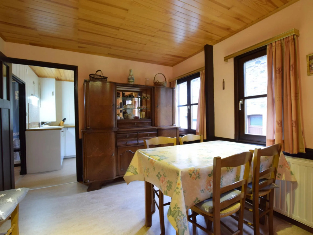 Charming Chalet in Vielsalm