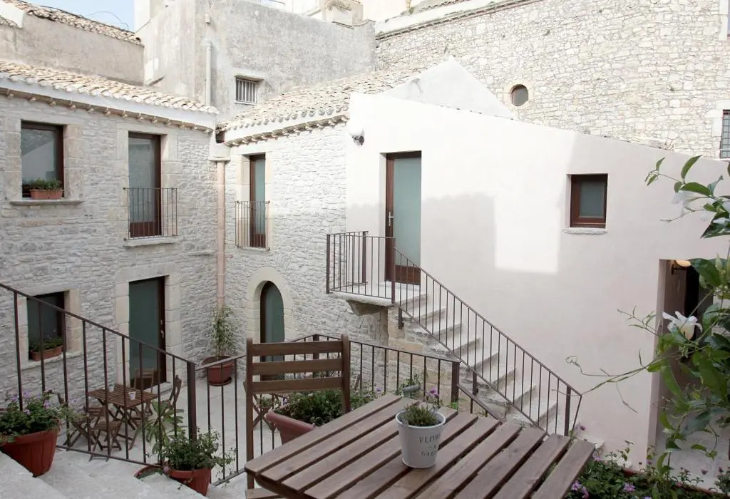 Residence San Martino - Rooms & Suite Apartments