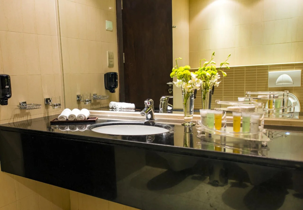 Imperial Suites Hotel