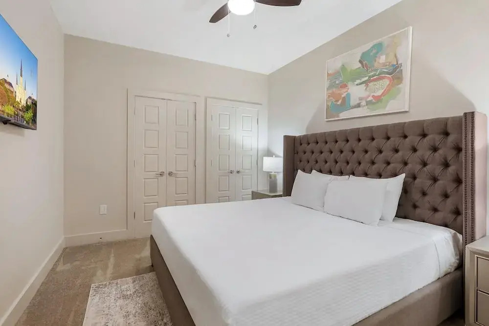 Gorgeous Condos Near French Quarter