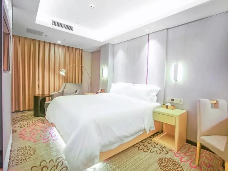 Lavande Hotel Nanchang Bayi Plaza