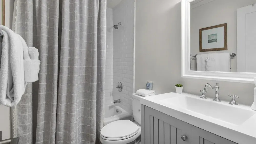 Beachfront Townhome in Seacrest + Free Tickets: Bikes, Dolphin Cruise & More!