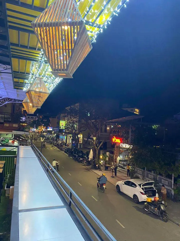 Sunshine Hostel Hue