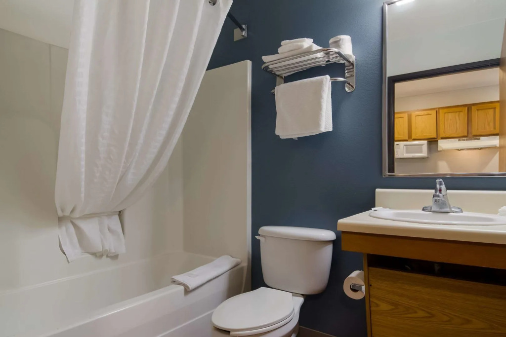 WoodSpring Suites Jacksonville I-295 East