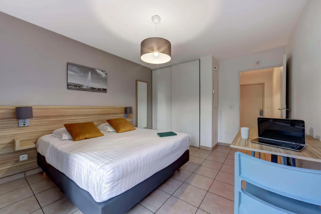 Comfort Aparthotel Divonne LOrée du Parc