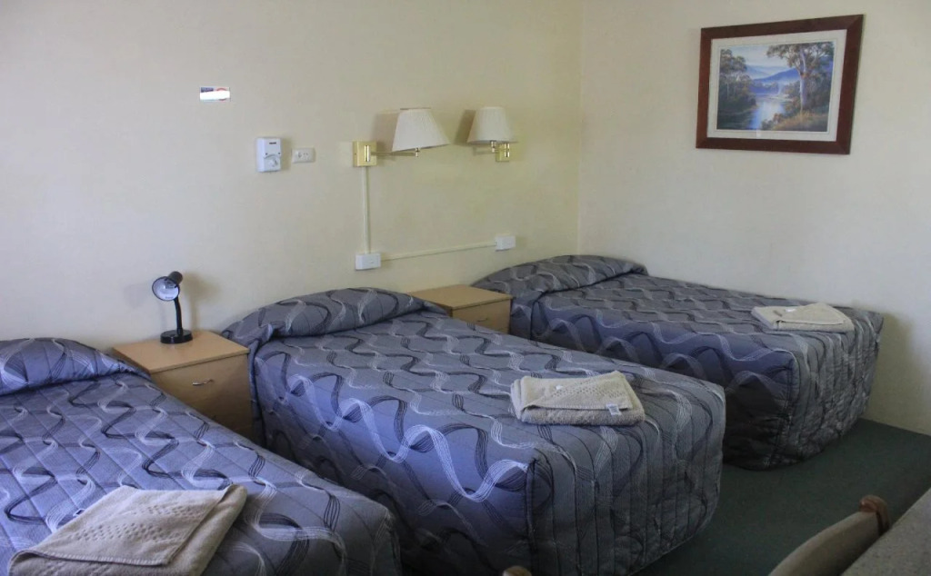 Aromet Motor Inn