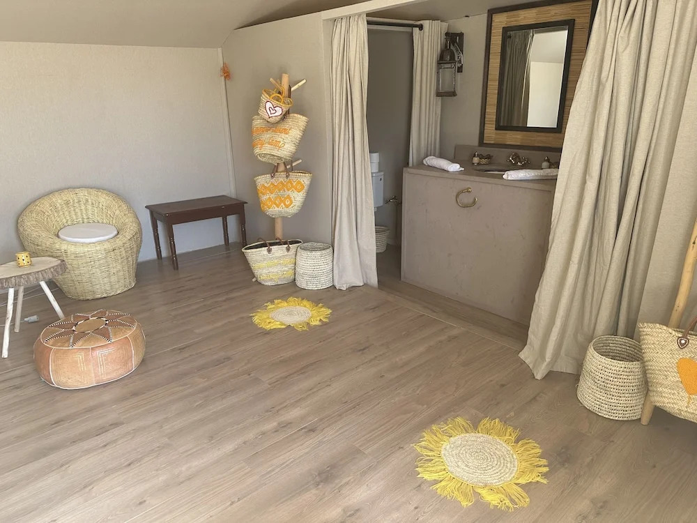 Sanmao Desert Luxury Camp