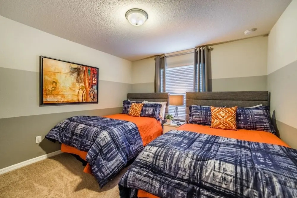Windsor at Westside 8861 - Six Bedroom Villa with Private Pool