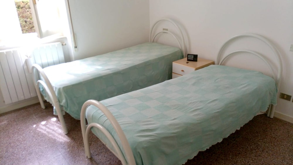 Apartment With 3 Bedrooms in Pescara - 50 m From the Beach