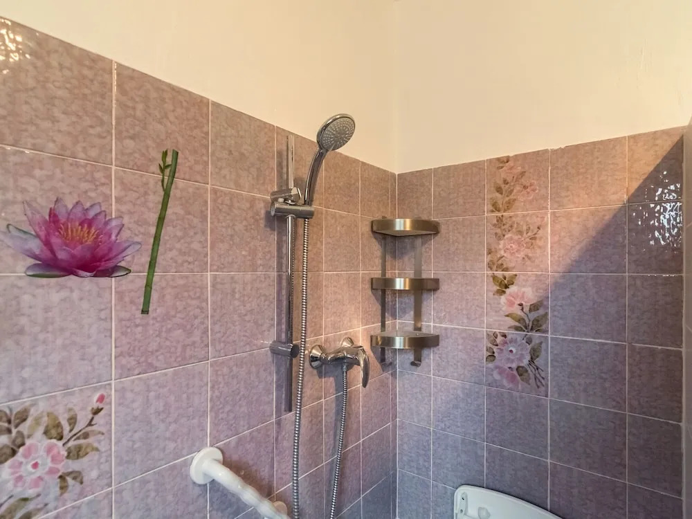 Beautiful Holiday Home in Lorgues with Garden