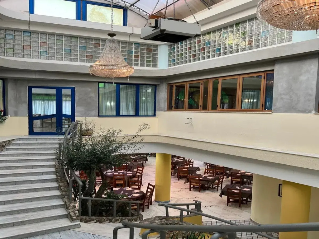 Hotel Sayonara Club