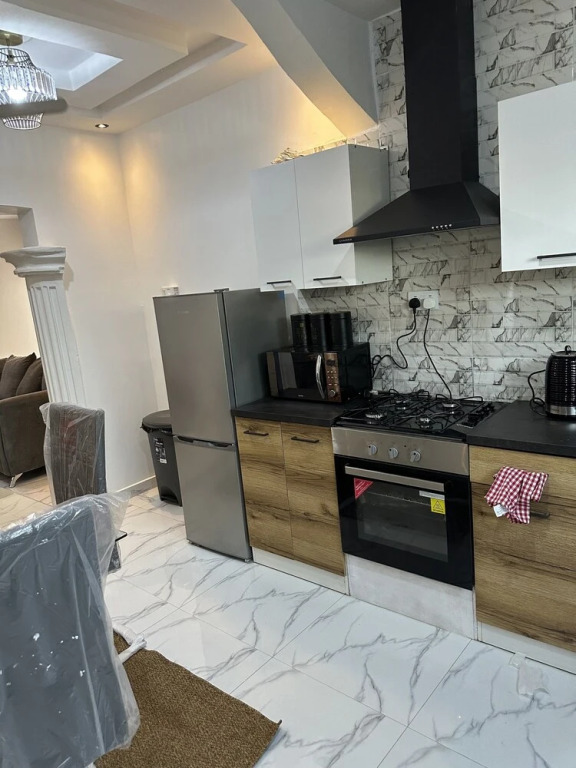 Luxe Apt #4the Retreat Apartments