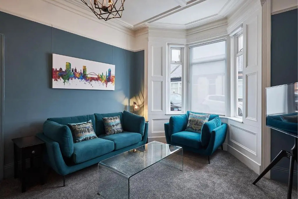 Host Stay 21 in Sunderland