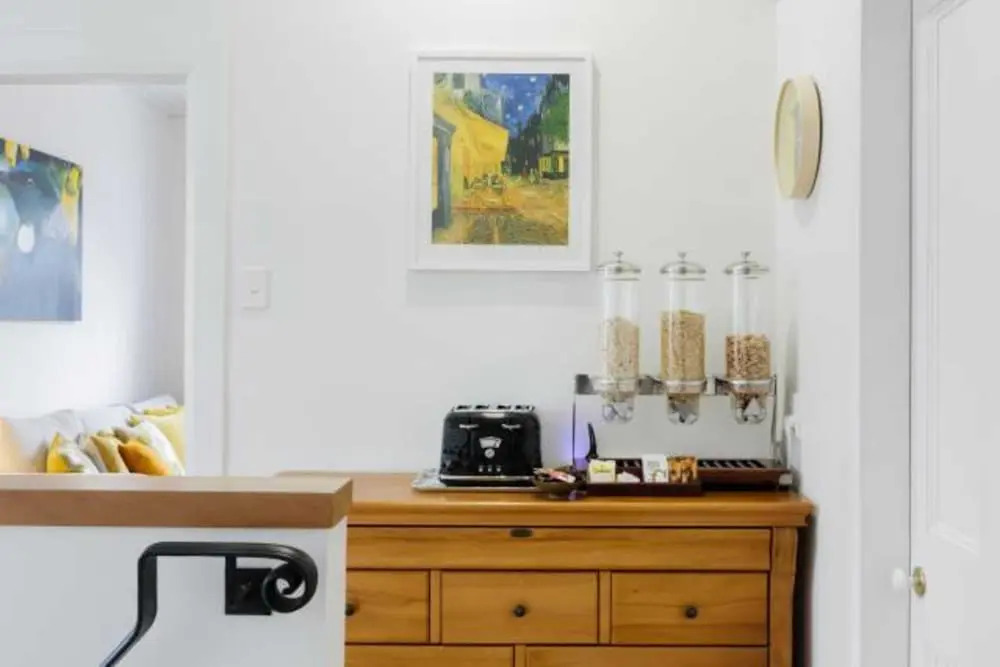 Light-filled Renovated Villa Walk to Ponsonby Road