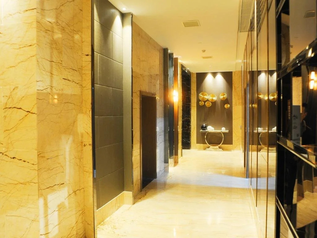 Joy Hotel