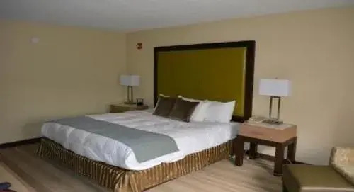 丽笙亨茨维尔机场酒店(Radisson Hotel Huntsville Airport)