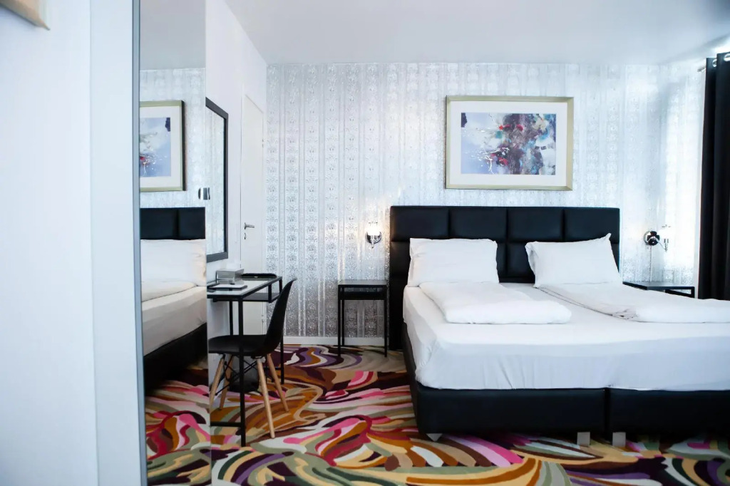 A Hotels City