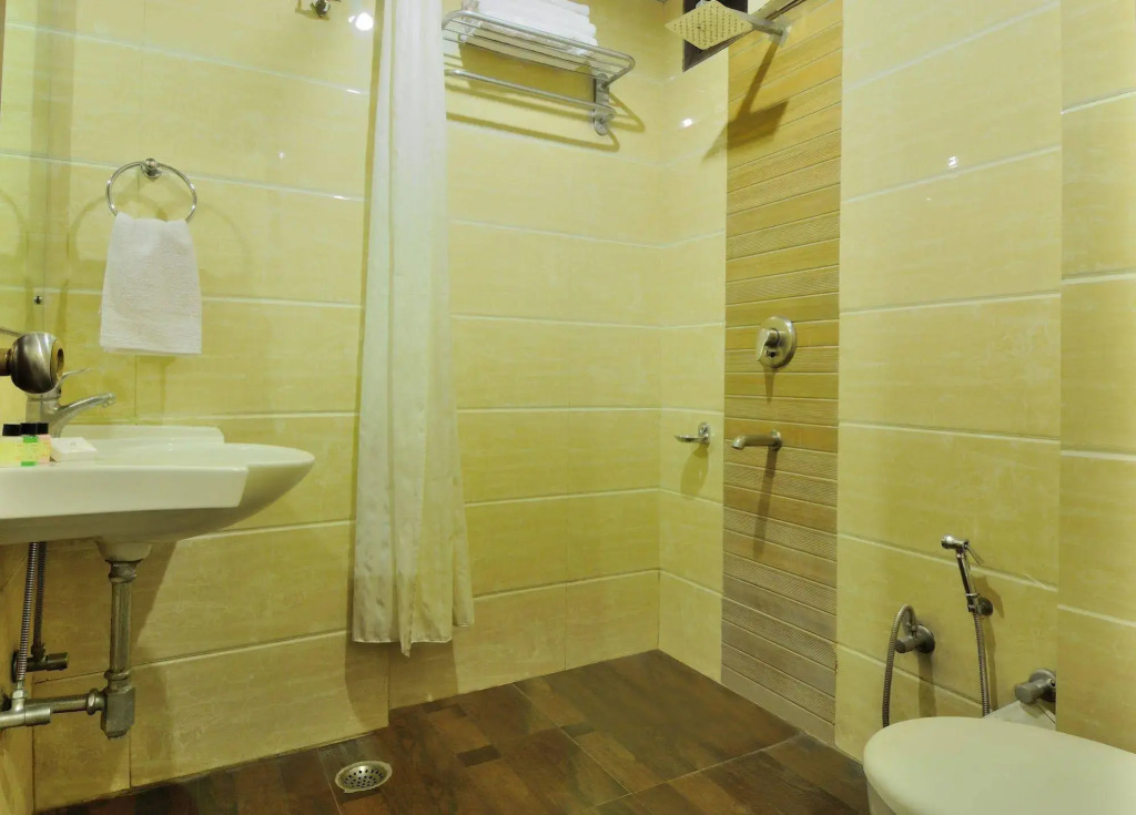 HOTEL THE M M Continental- New Delhi RAILWAY STATION