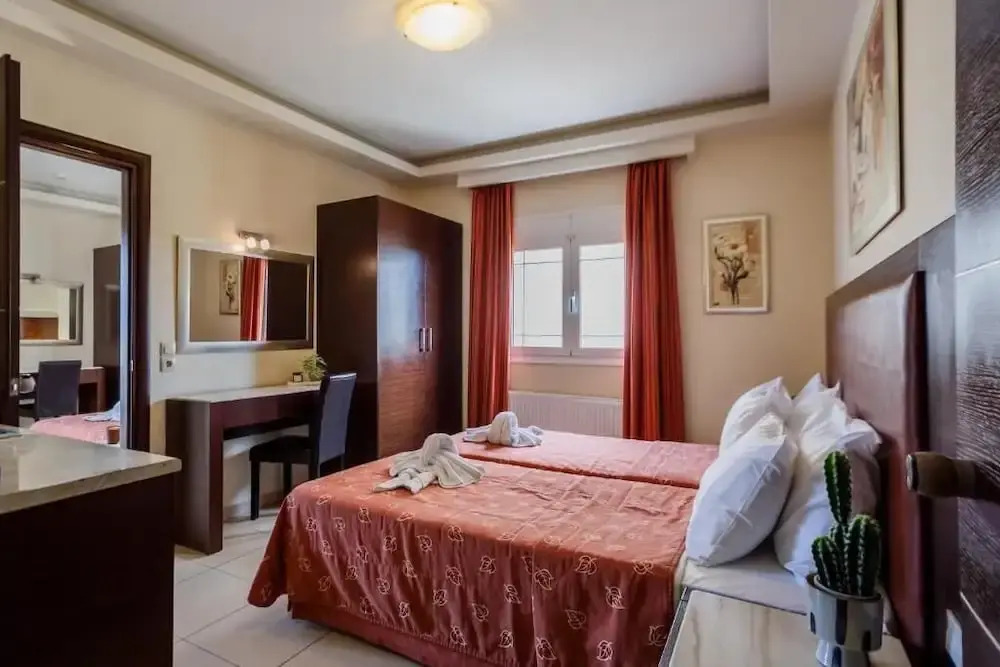 Vivian Hotel