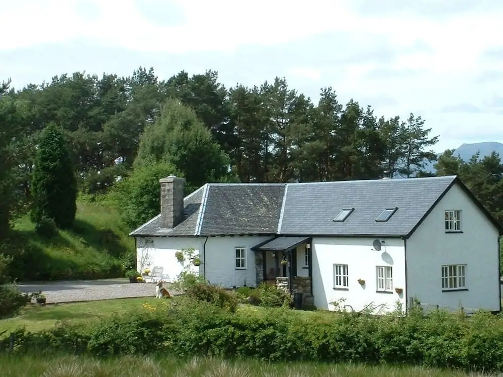 Coinachan Guest House
