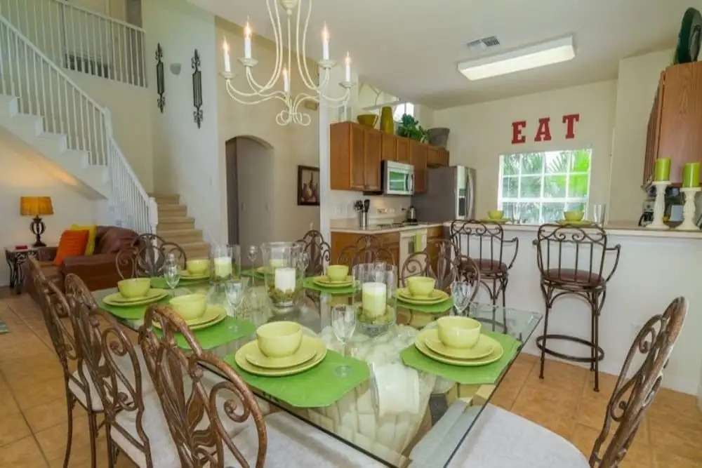 Luxury 4bd Gorgeous Pool In Gated Community 4 Bedroom Home