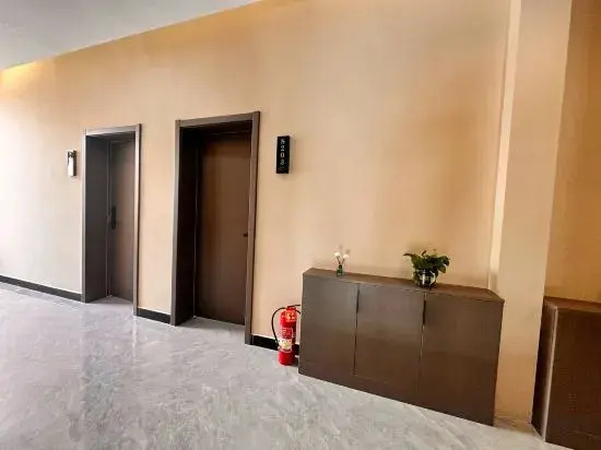 Lovhome Hotel