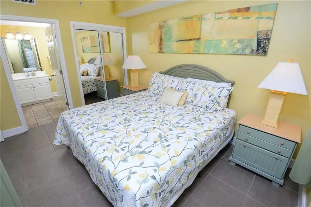 Majestic 2202 West Tower 1 - Four Bedroom Condo
