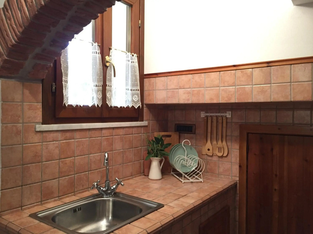 CASA VACANZE MONEGLIA 2 CAMERE con TERRAZZA nel VERDE