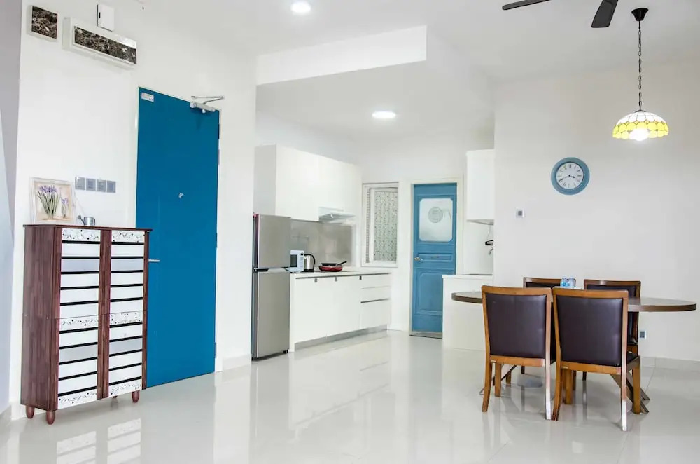 The Crest KLCC @ Penguin Homes