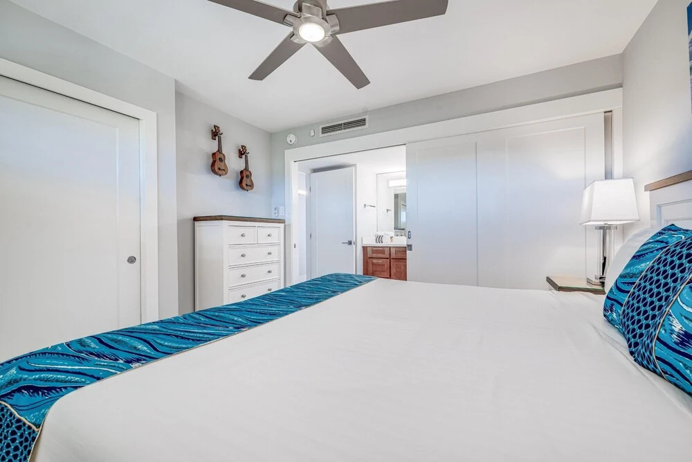 Sugar Beach Penthouse #27 by Ali'i Resorts