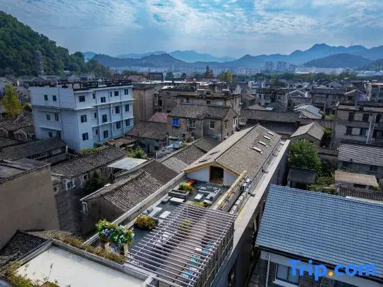Qianshan Homestay