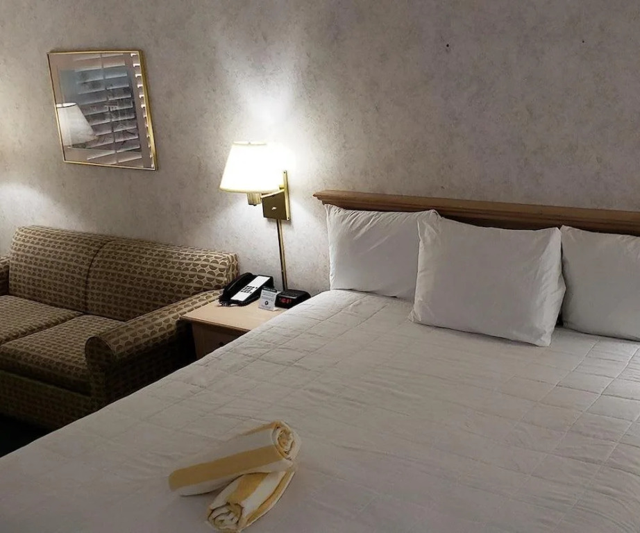 L3 Oasis Hotel