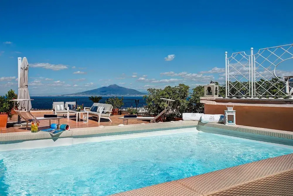 The Attic Sorrento - Rooftop Pool and Water Views