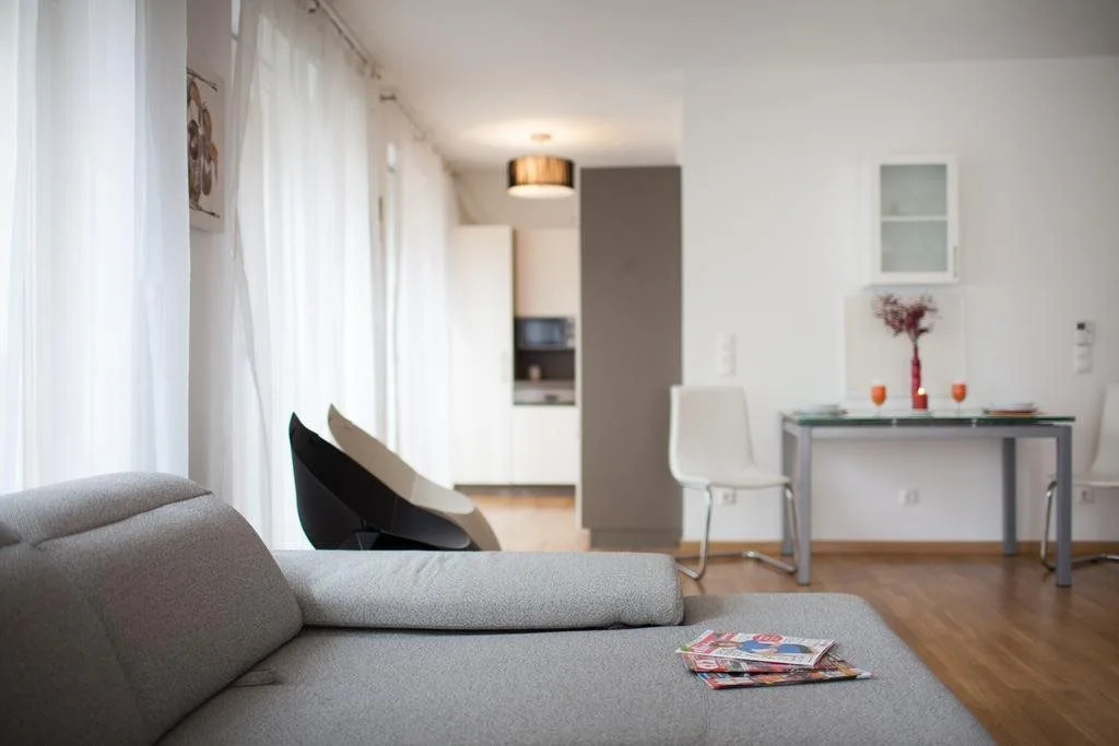 Diamond Apartments
