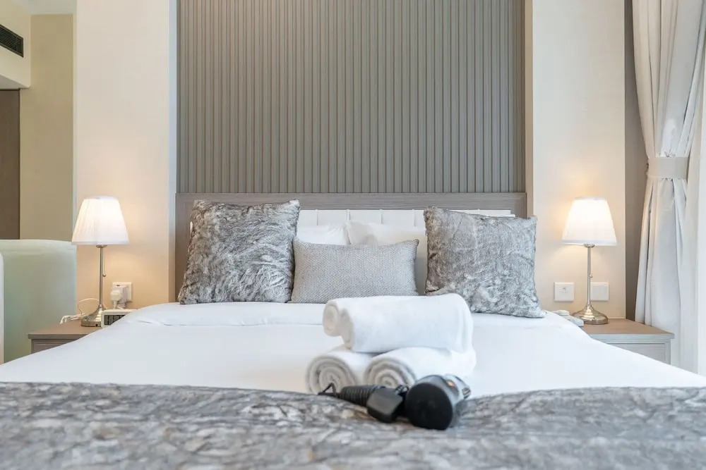 Heart Captivating Studio in Laya Heights